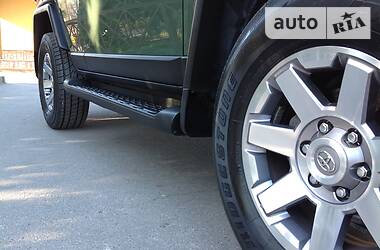 Позашляховик / Кросовер Toyota FJ Cruiser 2014 в 