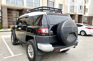 Внедорожник / Кроссовер Toyota FJ Cruiser 2013 в Киеве