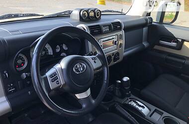 Внедорожник / Кроссовер Toyota FJ Cruiser 2012 в Полтаве