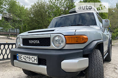 Внедорожник / Кроссовер Toyota FJ Cruiser 2006 в Кропивницком