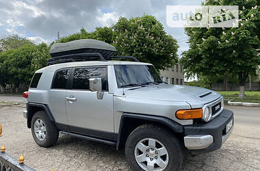 Внедорожник / Кроссовер Toyota FJ Cruiser 2006 в Кропивницком