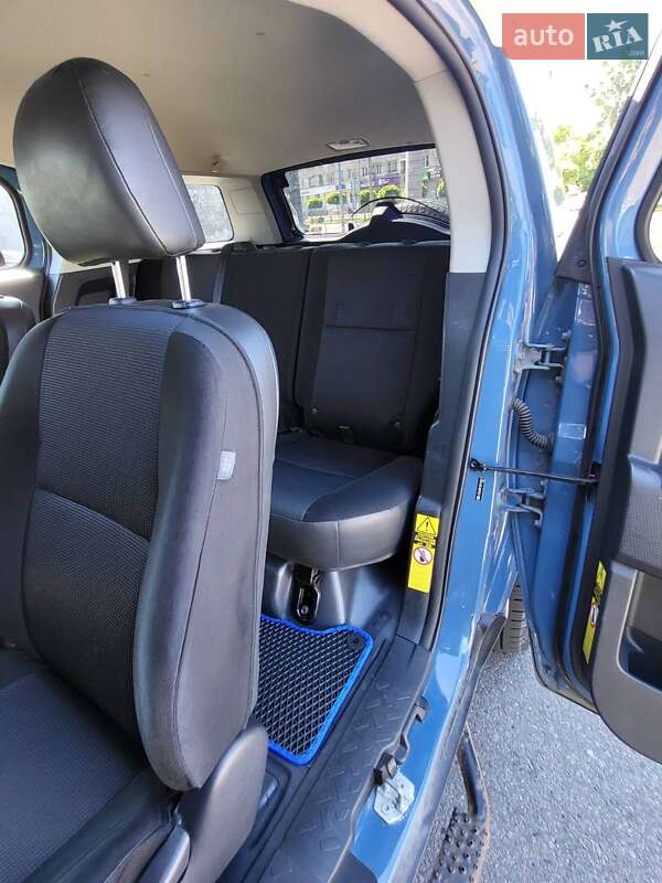 Позашляховик / Кросовер Toyota FJ Cruiser 2011 в Кременчуці