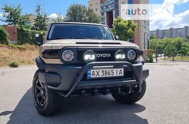 Позашляховик / Кросовер Toyota FJ Cruiser 2017 в Харкові