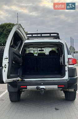 Позашляховик / Кросовер Toyota FJ Cruiser 2008 в Києві