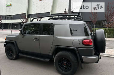 Внедорожник / Кроссовер Toyota FJ Cruiser 2008 в Киеве