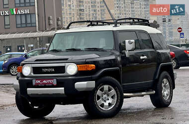 Позашляховик / Кросовер Toyota FJ Cruiser 2008 в Києві