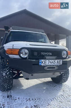 Позашляховик / Кросовер Toyota FJ Cruiser 2008 в Дніпрі