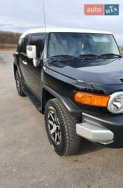 Внедорожник / Кроссовер Toyota FJ Cruiser 2021 в Хмельницком