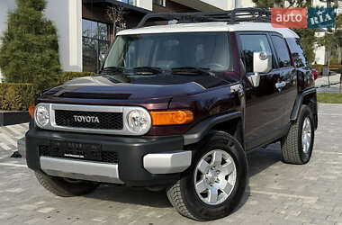 Позашляховик / Кросовер Toyota FJ Cruiser 2007 в Мукачевому