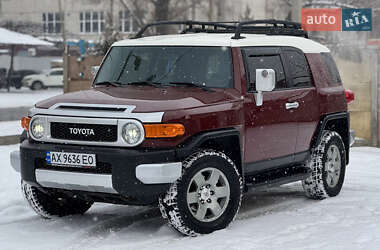 Внедорожник / Кроссовер Toyota FJ Cruiser 2008 в Харькове