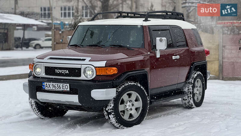 Внедорожник / Кроссовер Toyota FJ Cruiser 2008 в Харькове