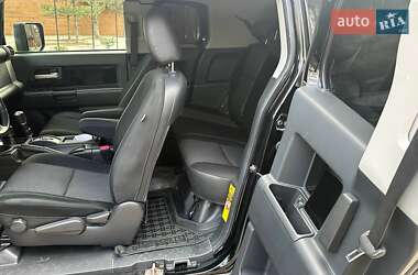 Позашляховик / Кросовер Toyota FJ Cruiser 2009 в 