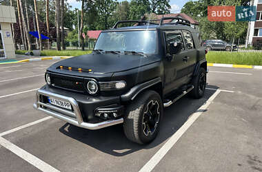 Позашляховик / Кросовер Toyota FJ Cruiser 2008 в 