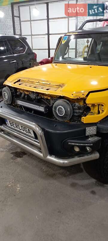 Внедорожник / Кроссовер Toyota FJ Cruiser 2008 в Ирпене