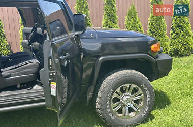 Позашляховик / Кросовер Toyota FJ Cruiser 2008 в 
