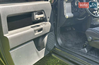 Позашляховик / Кросовер Toyota FJ Cruiser 2008 в 