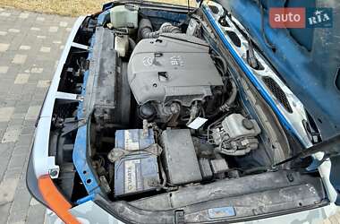 Внедорожник / Кроссовер Toyota FJ Cruiser 2006 в 