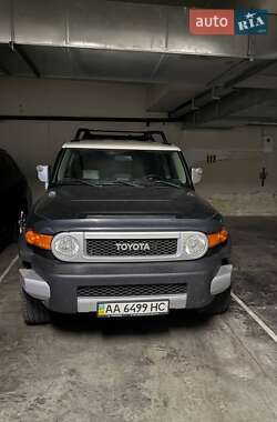 Внедорожник / Кроссовер Toyota FJ Cruiser 2008 в Киеве