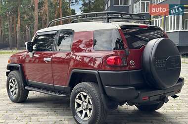 Позашляховик / Кросовер Toyota FJ Cruiser 2008 в 