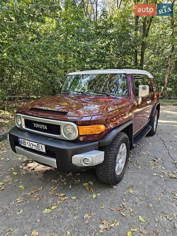 Внедорожник / Кроссовер Toyota FJ Cruiser 2008 в Тульчине фото 6 Внедорожник / Кроссовер Toyota FJ Cruiser 2008 в Тульчине