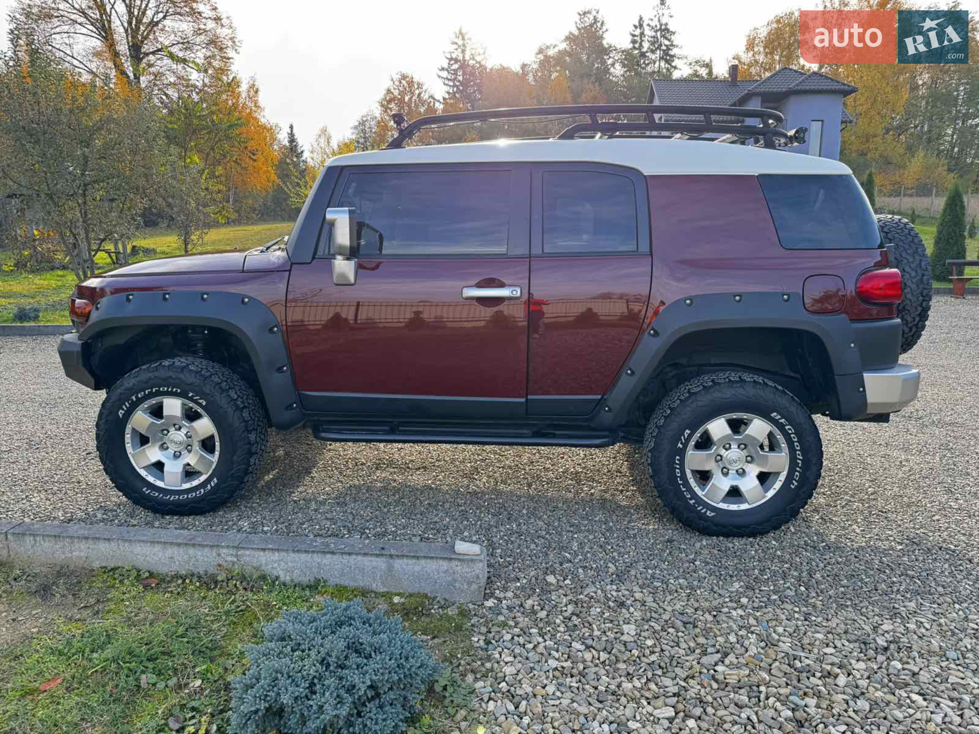 2010 Toyota FJ Cruiser - мініатюра 2