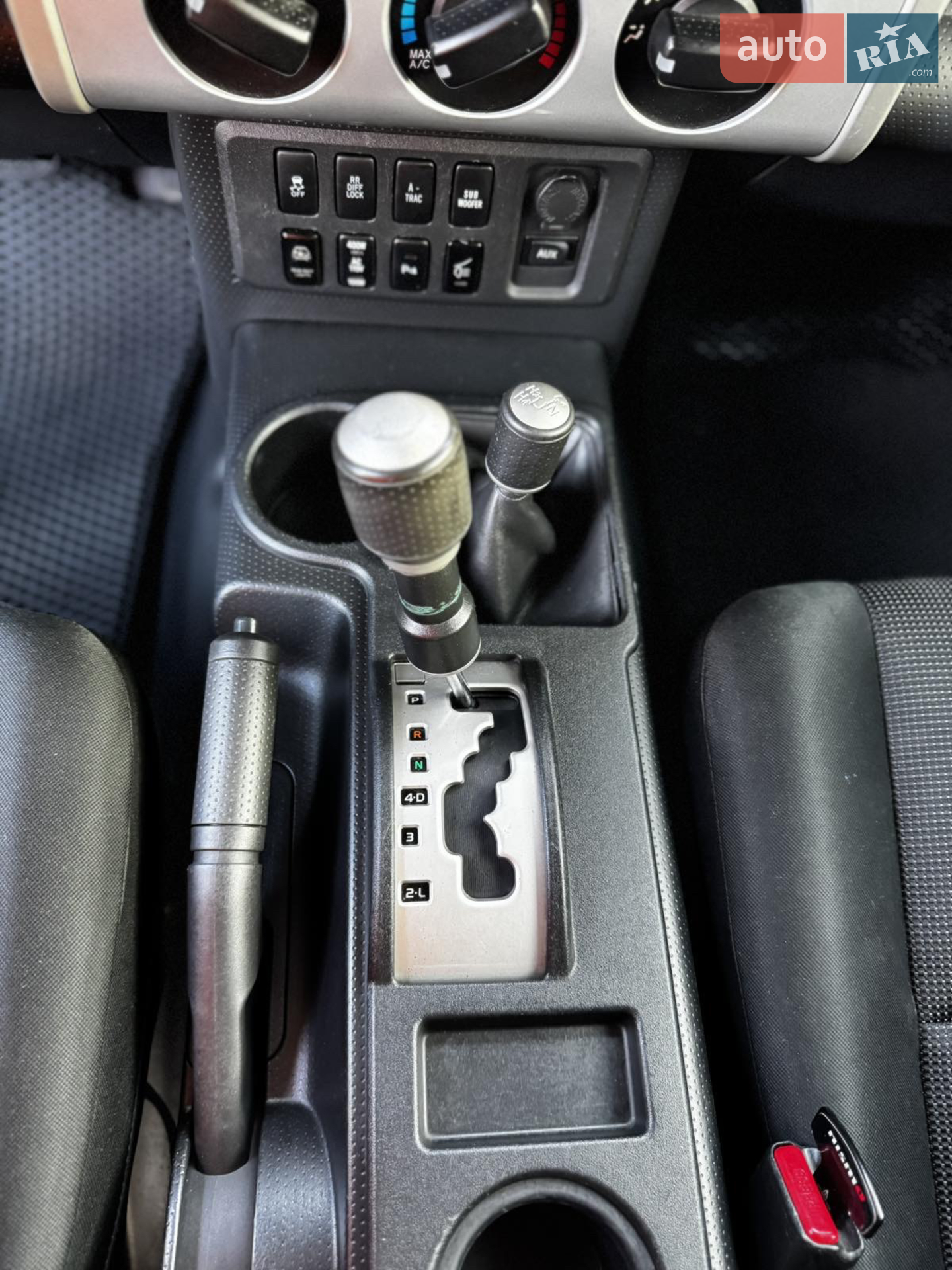 2010 Toyota FJ Cruiser - мініатюра 6