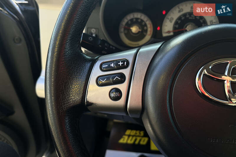 Позашляховик / Кросовер Toyota FJ Cruiser 2007 в Мукачевому