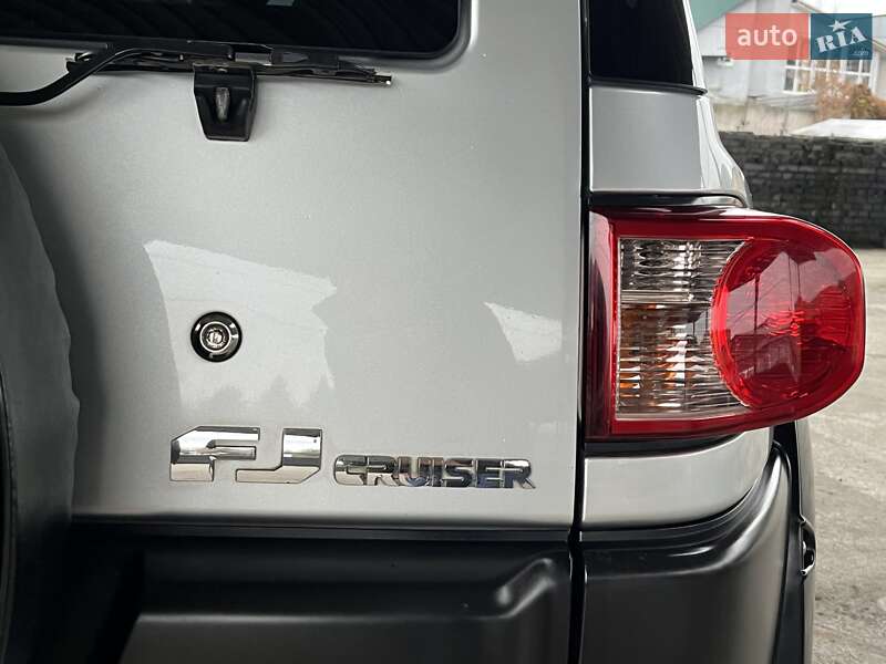 Позашляховик / Кросовер Toyota FJ Cruiser 2006 в Вінниці