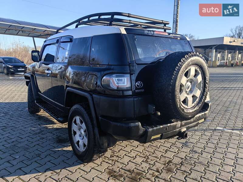 Внедорожник / Кроссовер Toyota FJ Cruiser 2007 в Черновцах