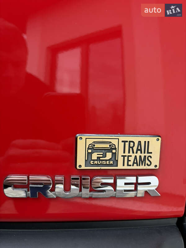 Позашляховик / Кросовер Toyota FJ Cruiser 2012 в Мукачевому фото 8 Позашляховик / Кросовер Toyota FJ Cruiser 2012 в Мукачевому