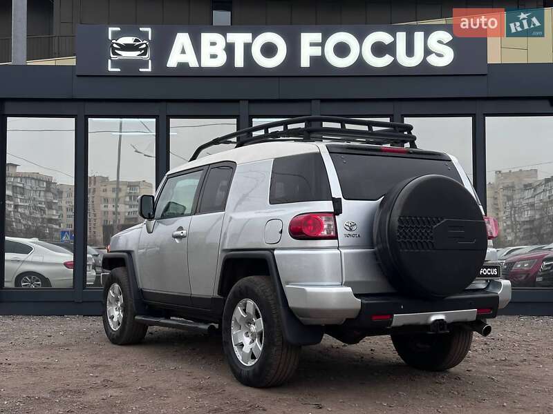 Позашляховик / Кросовер Toyota FJ Cruiser 2008 в Києві