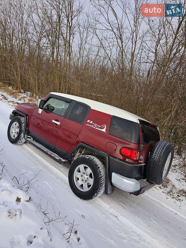 Позашляховик / Кросовер Toyota FJ Cruiser 2008 в Тульчині