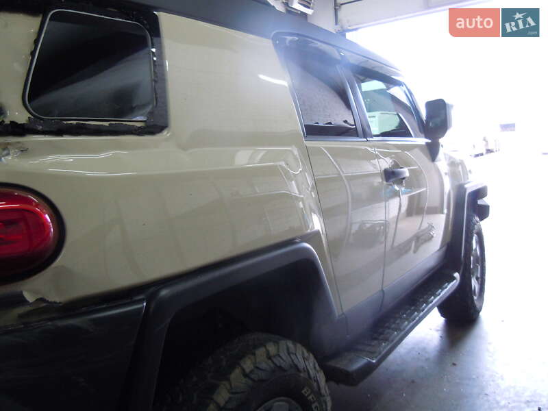 Внедорожник / Кроссовер Toyota FJ Cruiser 2008 в Луцке