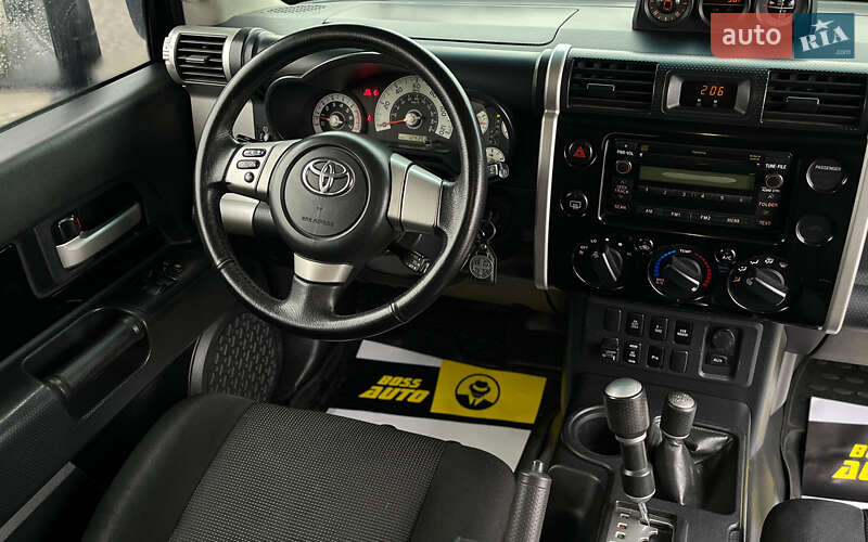 Внедорожник / Кроссовер Toyota FJ Cruiser 2007 в Мукачево