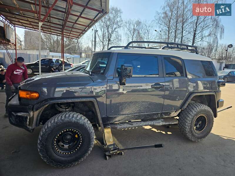 Внедорожник / Кроссовер Toyota FJ Cruiser 2007 в Тернополе