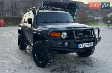 Позашляховик / Кросовер Toyota FJ Cruiser 2007 в Яремчі