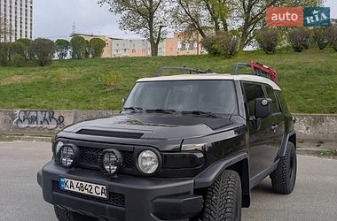 Внедорожник / Кроссовер Toyota FJ Cruiser 2007 в Киеве