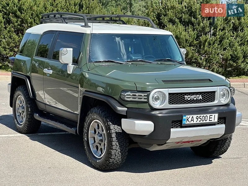 Toyota FJ Cruiser