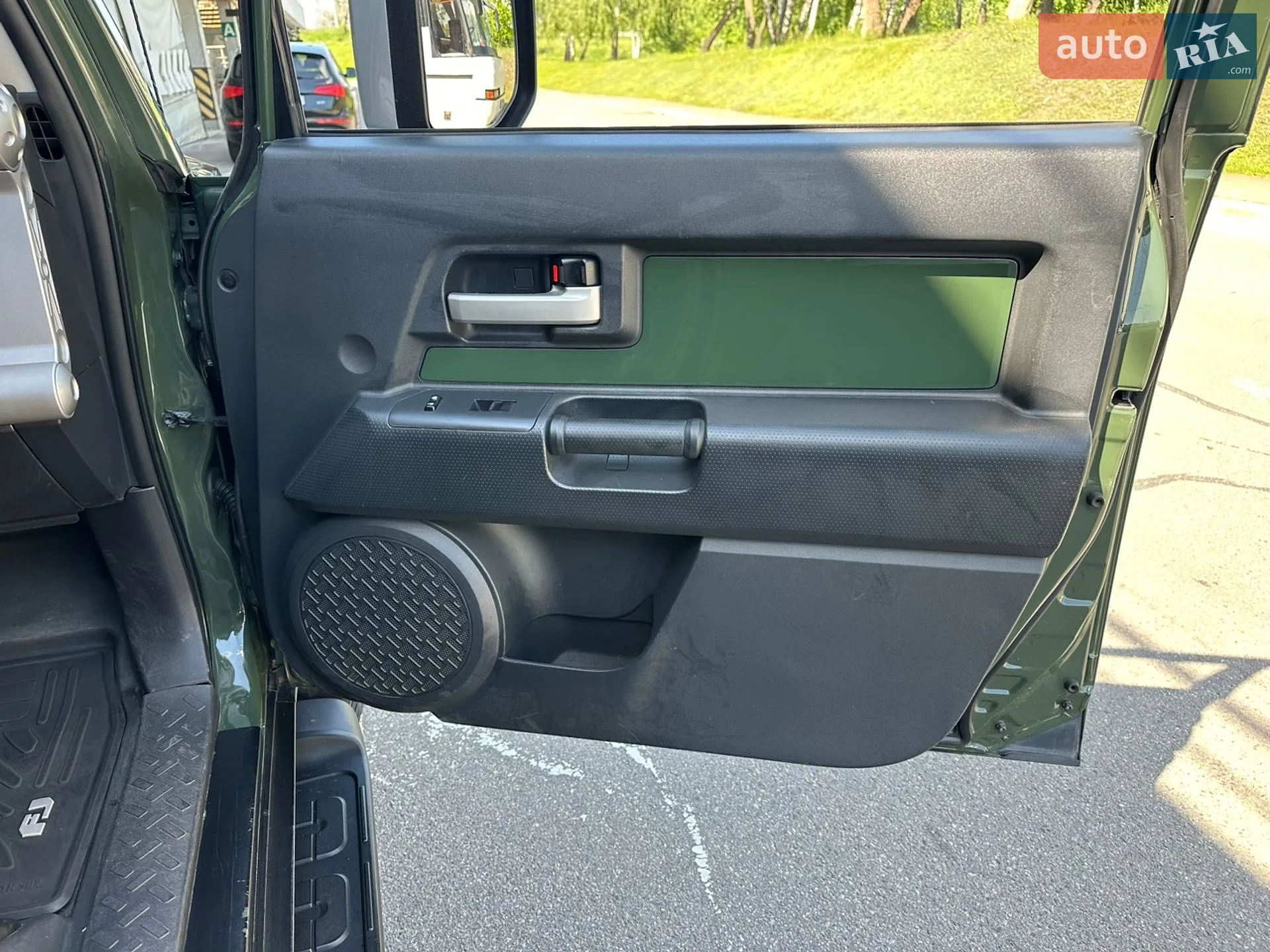 Toyota FJ Cruiser 2012 VIN JTEBU4BF9CK143264 фото оголошення 22 з 40