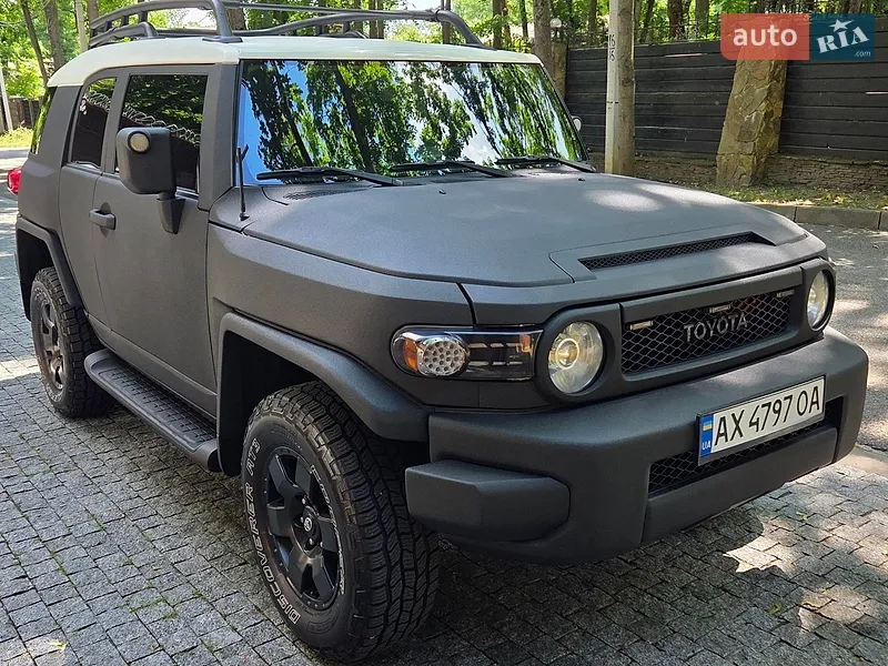 Toyota FJ Cruiser