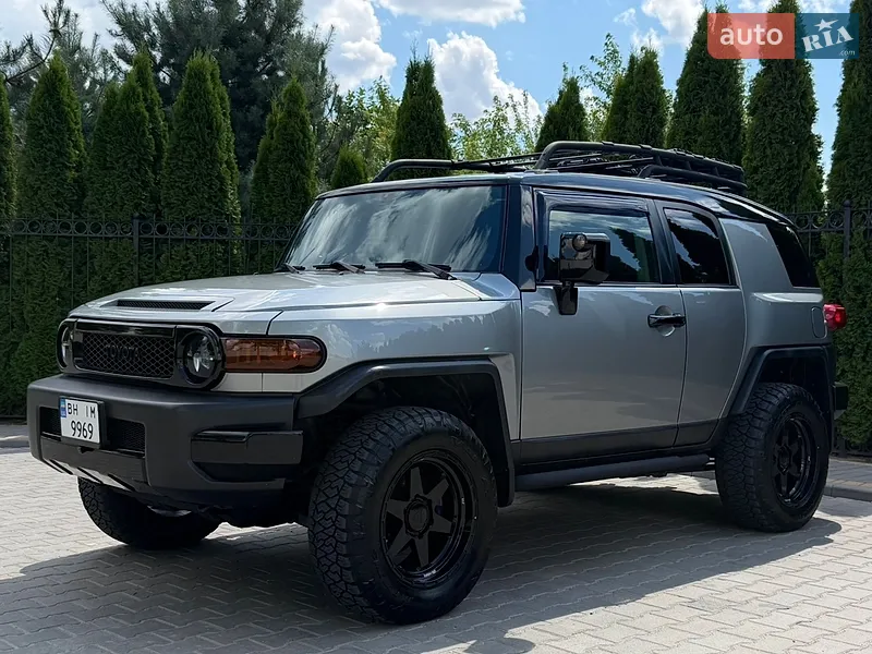 Toyota FJ Cruiser
