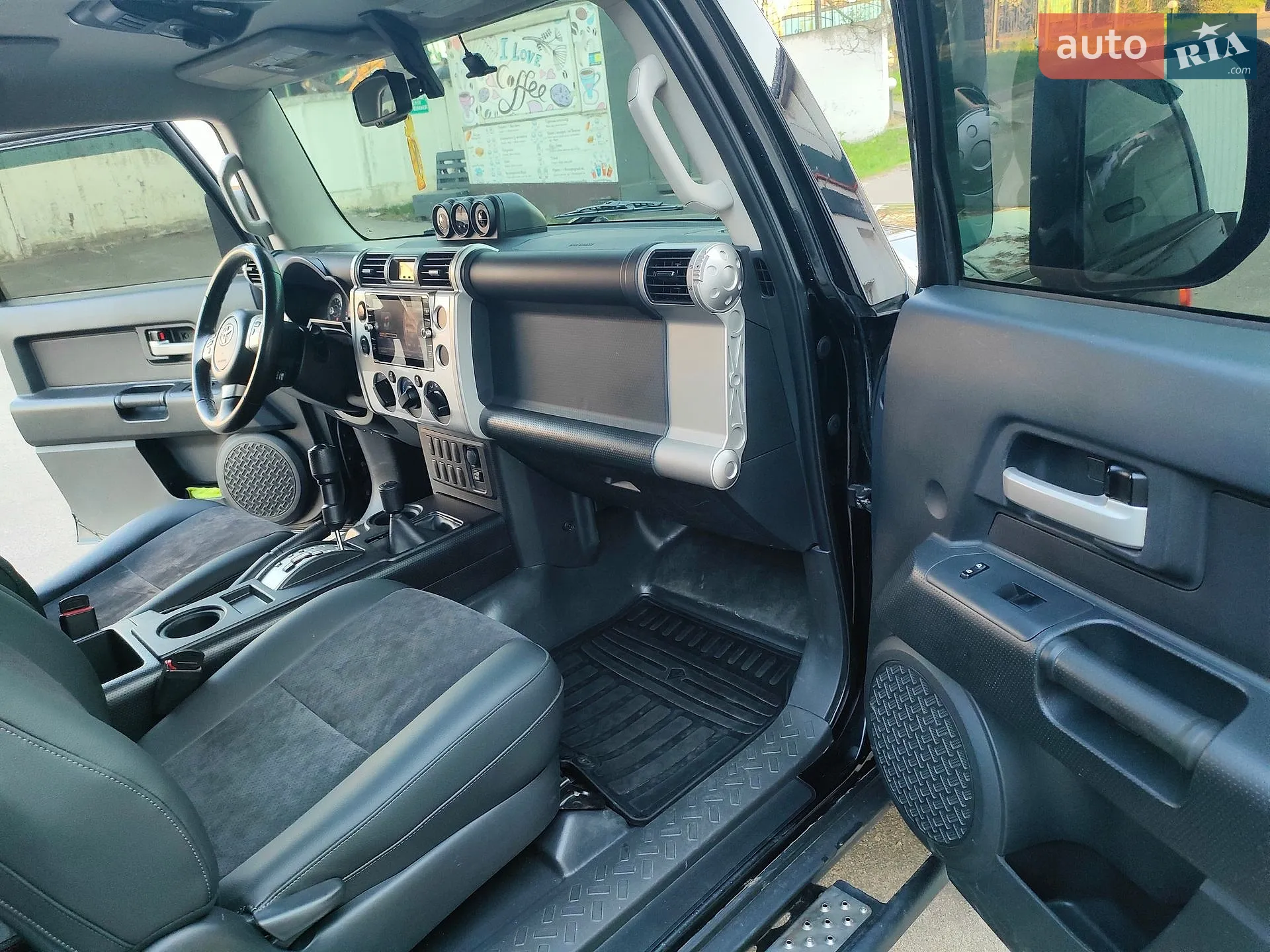 2012 Toyota FJ Cruiser - мініатюра 9