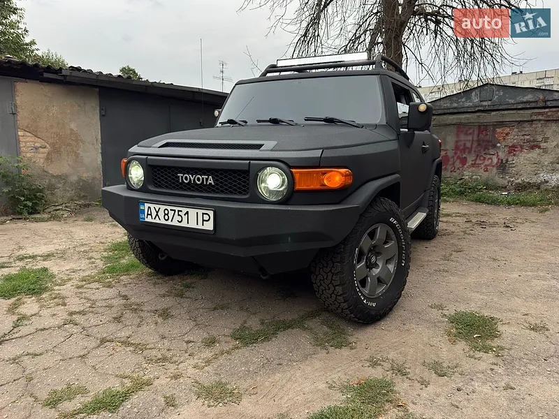 Toyota FJ Cruiser