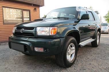 Внедорожник / Кроссовер Toyota Fortuner 2001 в 