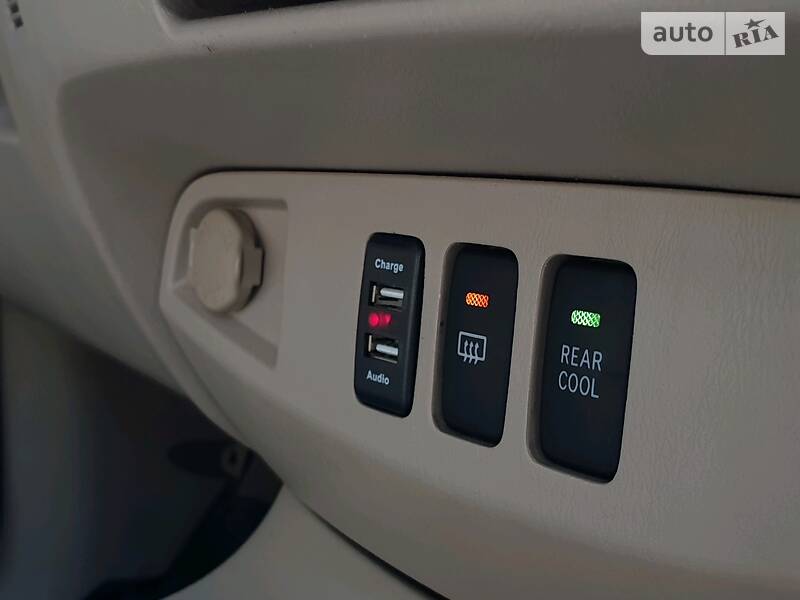 Позашляховик / Кросовер Toyota Fortuner 2007 в Києві