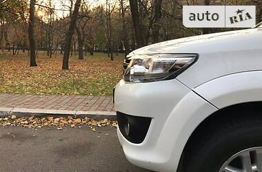 Позашляховик / Кросовер Toyota Fortuner 2013 в Одесі