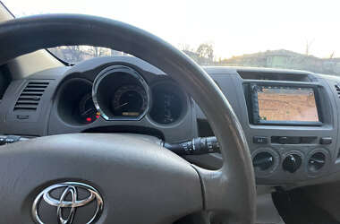 Позашляховик / Кросовер Toyota Fortuner 2007 в Кам'янському