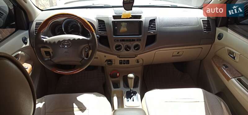 Внедорожник / Кроссовер Toyota Fortuner 2007 в Василькове
