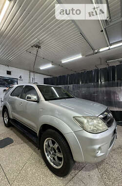 Внедорожник / Кроссовер Toyota Fortuner 2006 в Одессе