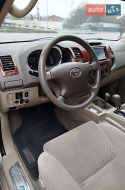 Позашляховик / Кросовер Toyota Fortuner 2007 в Охтирці